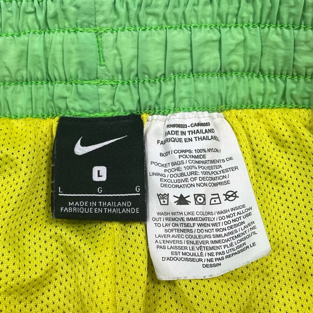 NIKE Flight Athletic Wind Breaker Shorts size Large